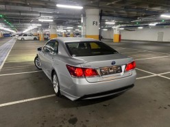 Toyota Crown Hybrid 2.5 Athlete 2015