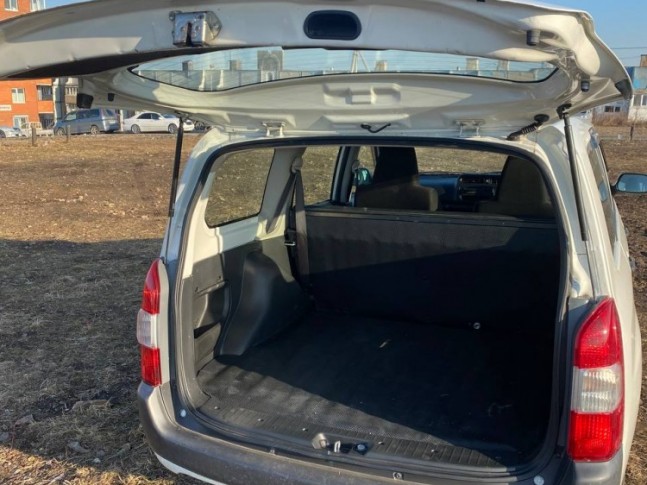 Toyota Probox  2018